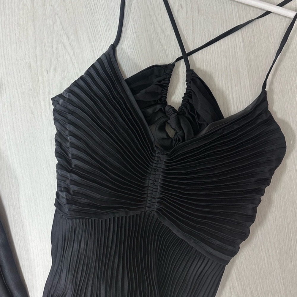 ALC Aries Satin Pleated Dress in Black. - Picture 8 of 11